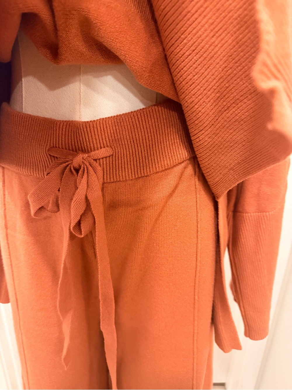 Anrabess Relaxed Wide-Leg Knit Set - Burnt Orange - Picture 4 of 8